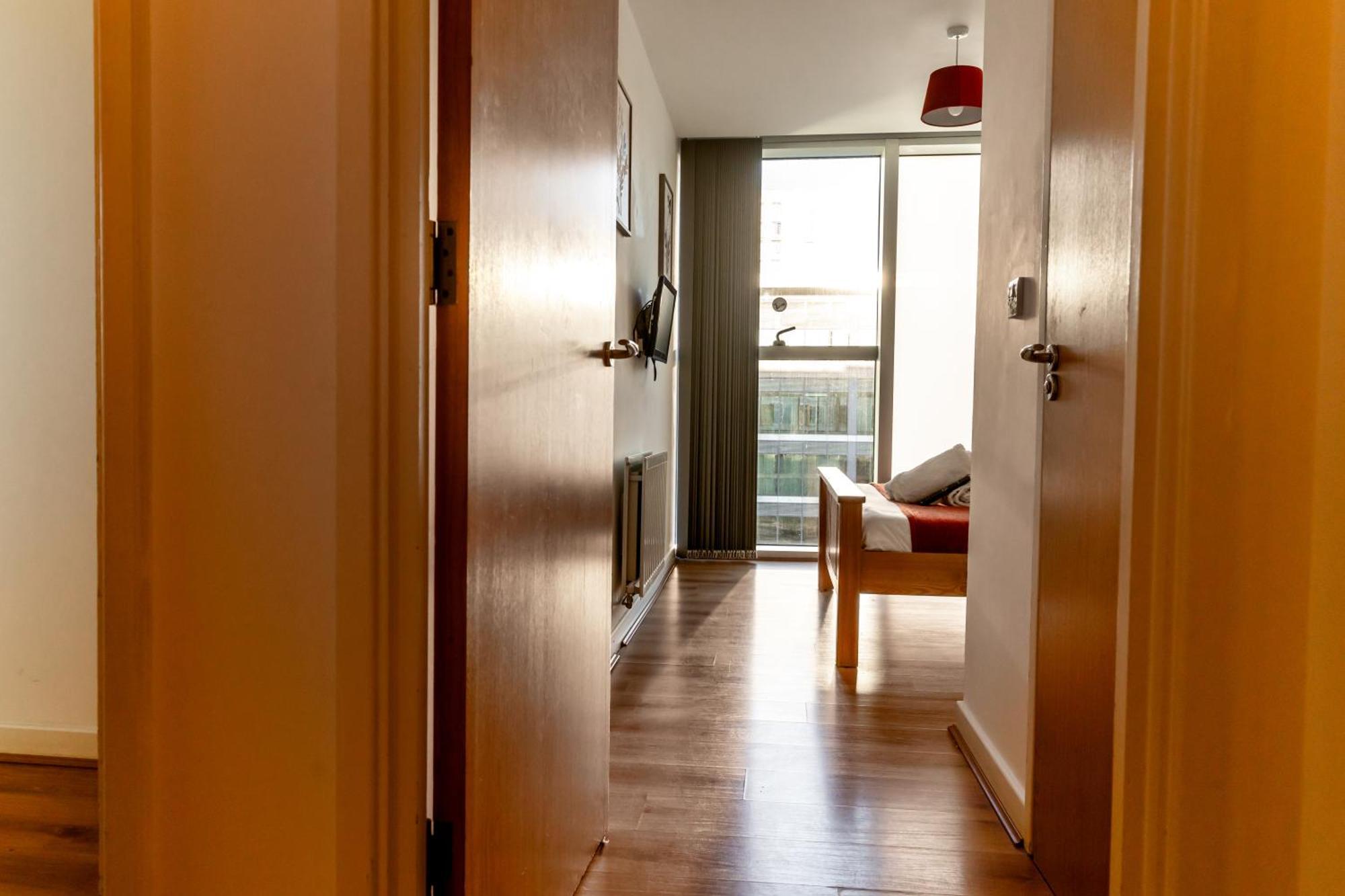 Luxury Two Bed City Apartment -The Hub Milton Keynes Luaran gambar